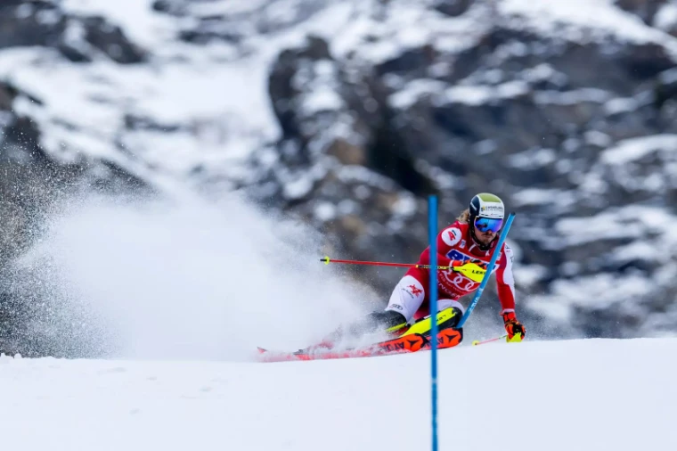 The Sunday slalom of the Lauberhorn races on the course above Wengen, an engagement in the season calendar of The Mansa Court