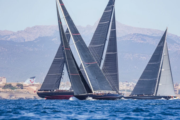 Big-boat rigs close together shortly after the start at The Superyacht Challenge, English Harbour, the March regatta in the season calendar of The Mansa Court